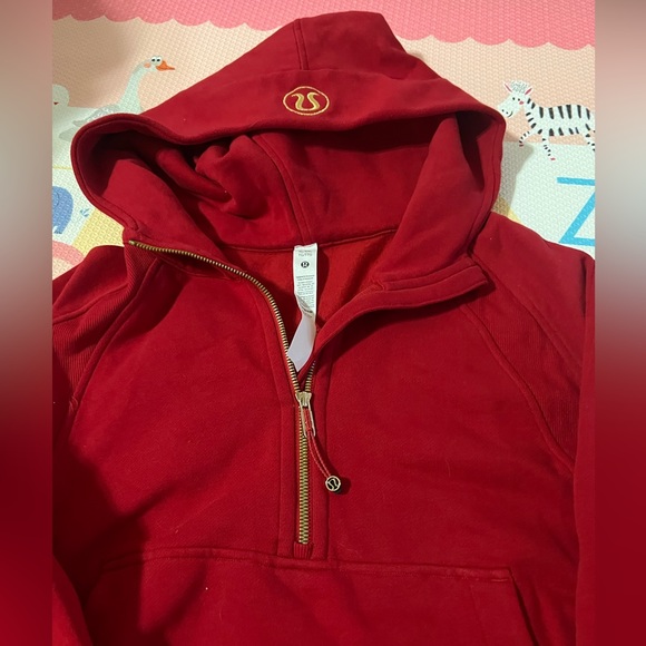 NWOT Lululemon Lunar New Year Oversized Scuba 1/2 Zip hoodie - Picture 5 of 9